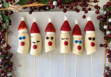 Christmas-Banana-Santas