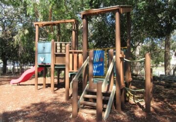 einbunpin playground, sandgate