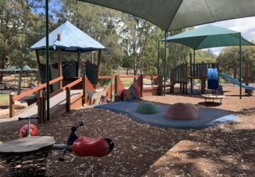 Glindemann Park playground at holland park.