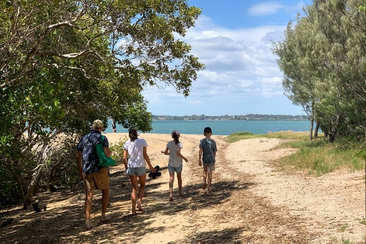 sandy pathway, family, King Island