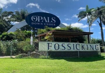 Main sign at Opals Down Under.