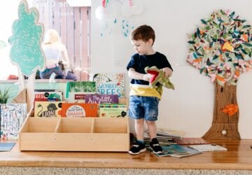 chid at the corner state library