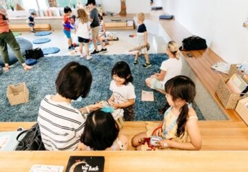 kids doing activites at the state library.