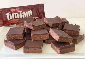 tim tam, chocolate, cake, slice, food, kids, no bake, dessert, australia day, cooking