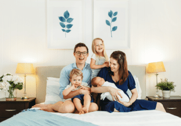 Hello Sunshine Photography_Family on bed